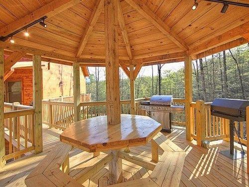 McCookville Majestic Springs Lodge Cabin מראה חיצוני תמונה